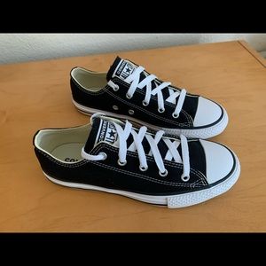 Women’s  CONVERSE Chuck Taylor All Star